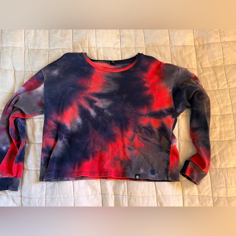 Cropped tie dye long sleeve sweatshirt size small
